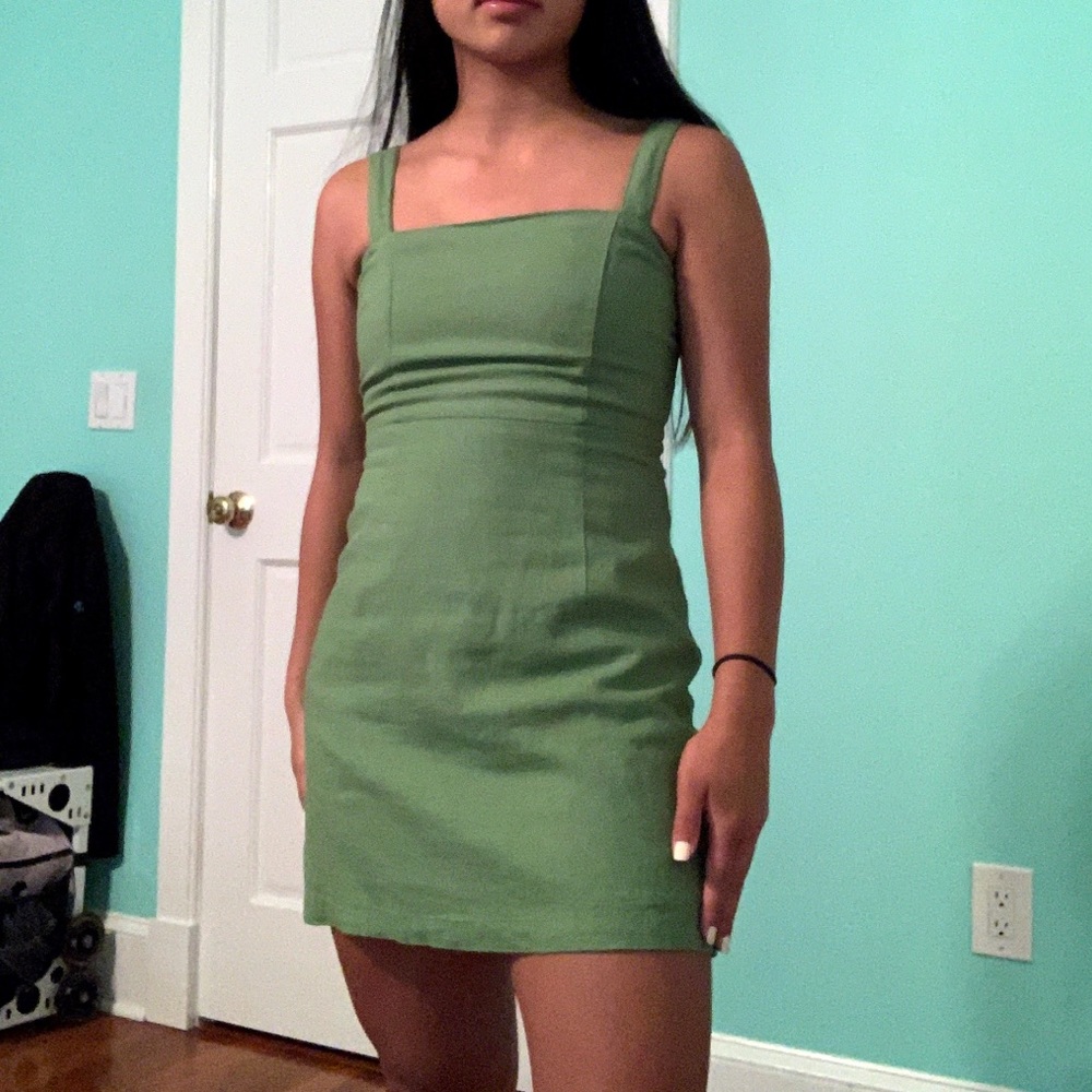 green body con dress